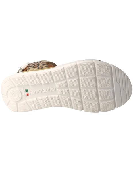 Gallery a04378 am6hkgi7