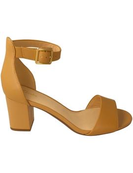 Sandalia mujer Clarks Deva Mae camel