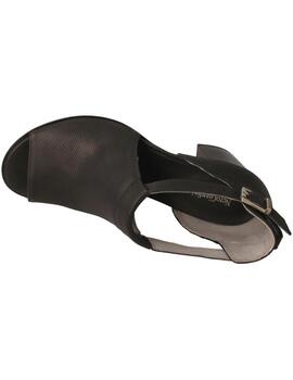 Sandalia mujer Nero Giardini negra