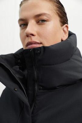 Abrigo mujer Ecoalf Makalualf negro