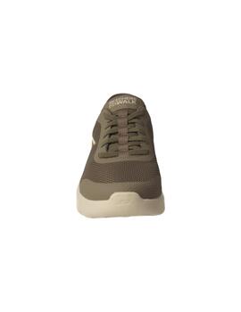 Deportivo hombre Skechers Go Walk marrón.