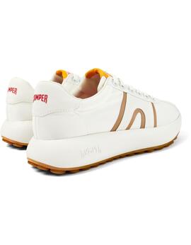 Deportivo mujer Camper Pelotas crema