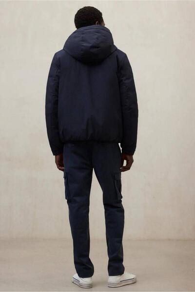 Gallery a08313 kb85uqy6